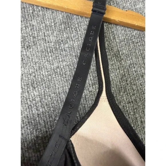 Cacique 42B Black Lace Underwire Bra Lightly Lined Demi Adjustable Straps - Picture 5 of 9